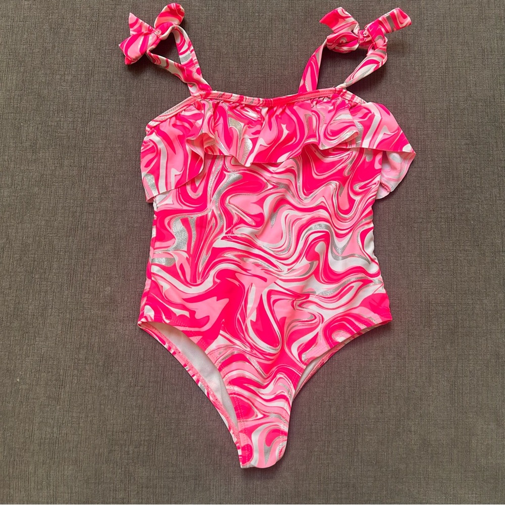 NFS Tommy Bahama girls 6 pink and silver swirl ruffle one piece
